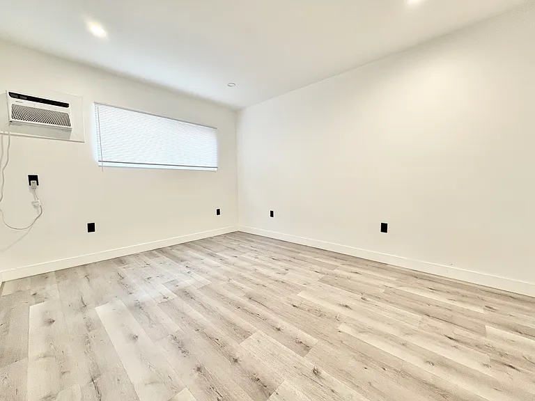 2320 S Robertson Blvd #2 — Photo 5