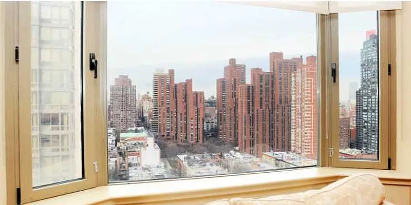 Sold by BCK Realty Services | media 12