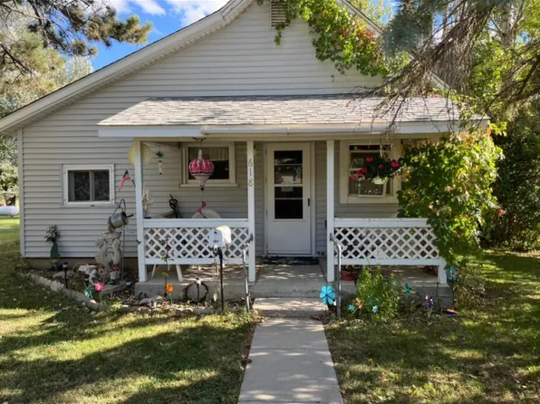 618 E Cleveland St, Sundance, WY 82729