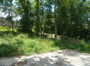 109 Marco Polo Dr, Morgantown, WV 26508