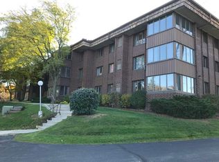 N84W15750 Ridge Rd, Menomonee falls, WI 53051