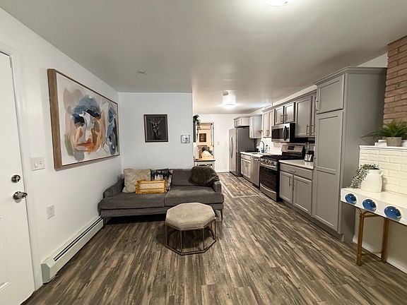 2nd image of 25 Reed St #1