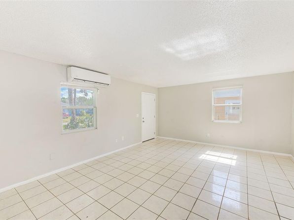 tampa-florida-82049662 picture