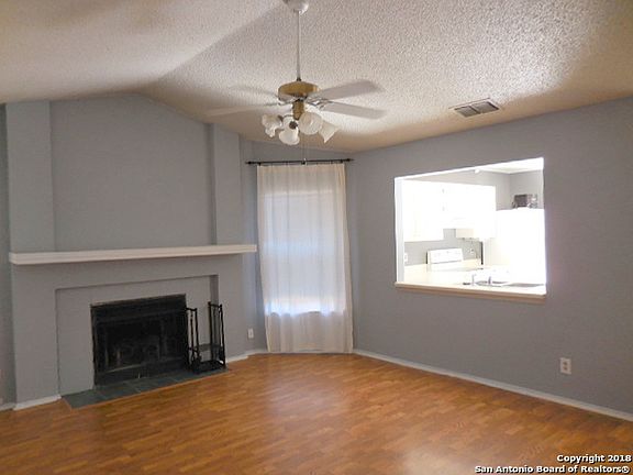 3rd image of 9446 Valley Way Dr