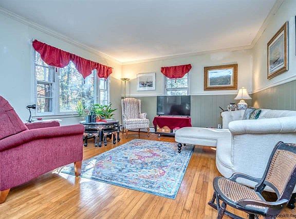 5th image of 17 Laurel Ln