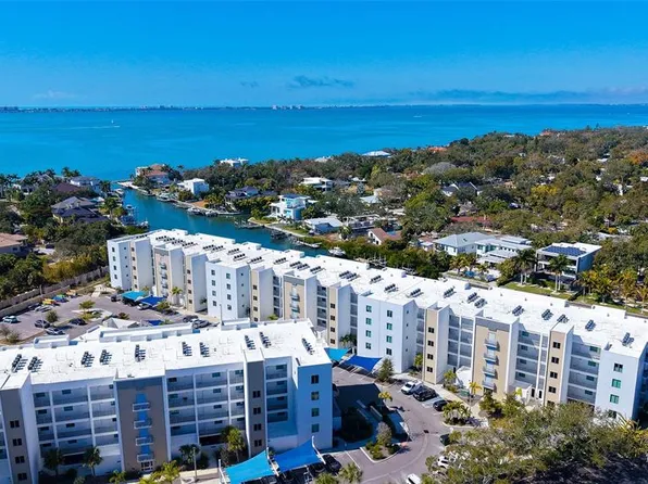 1703 N Tamiami Trl Unit 511, Sarasota, FL 34234