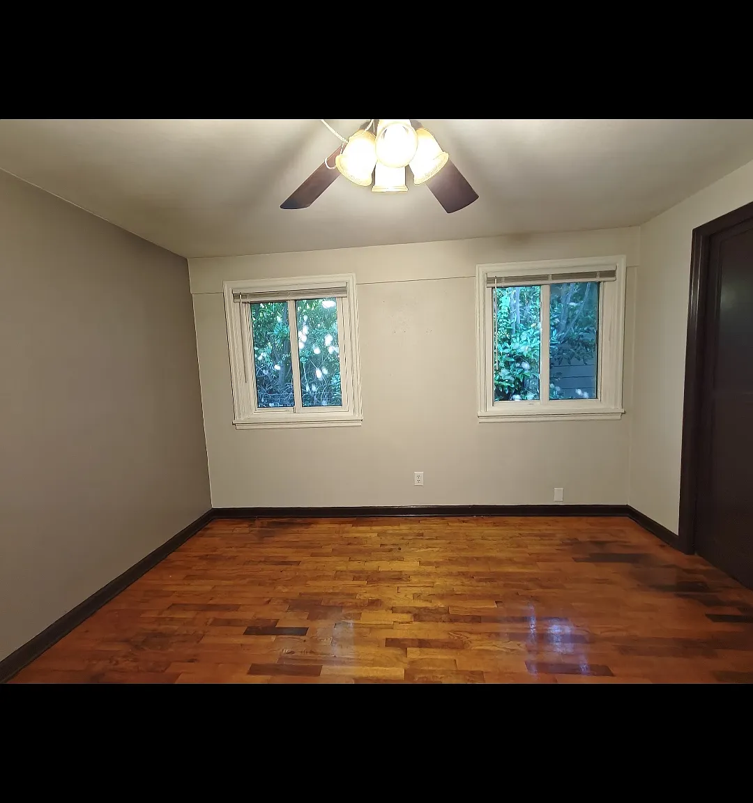 2 bed, 1.5 bath, 1111 sqft, $2,400 — Photo 2