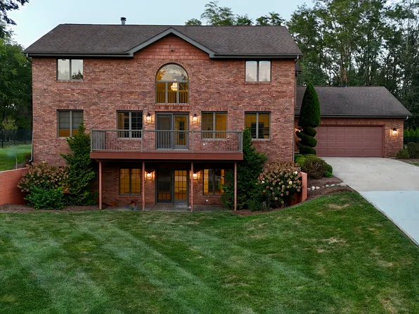3949 Spaulding Orchard Rd, Springfield, IL 62711