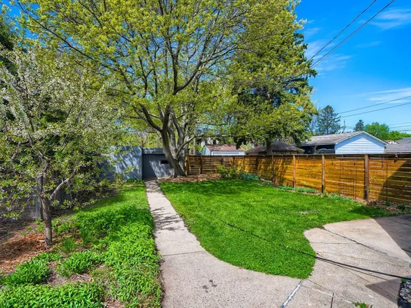 1310 Washington St NE, Minneapolis, MN 55413