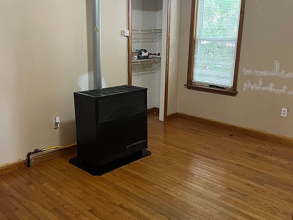 3rd image of 15 Winthrop St #1