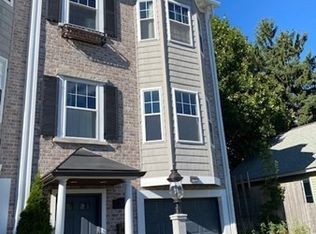 30 Johnson St #1, Worcester, MA 01604