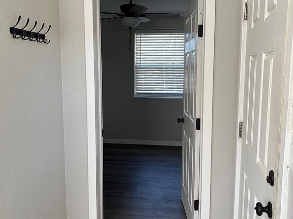 4th image of 541 W Hancock St #B