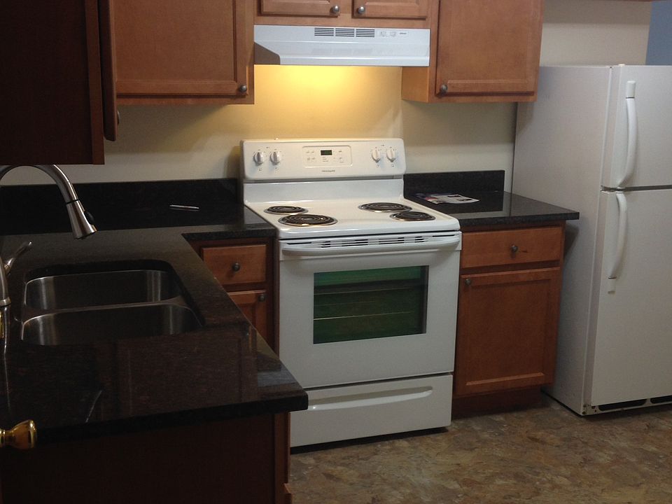 1st image of 1246 S 57th Ave APT 4