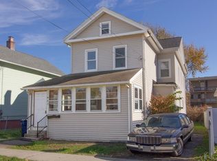 17 George St, West Springfield, MA 01089