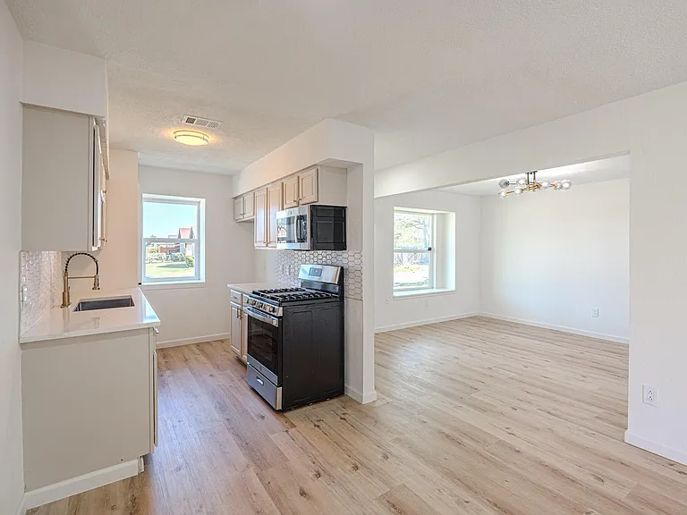 3538 Cork Dr — Photo 21