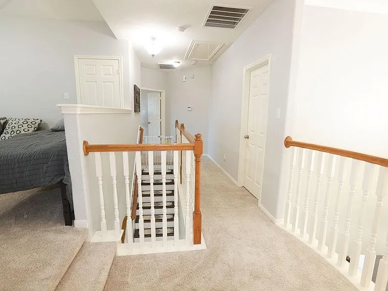 7822 Ravens Point Dr — Photo 13