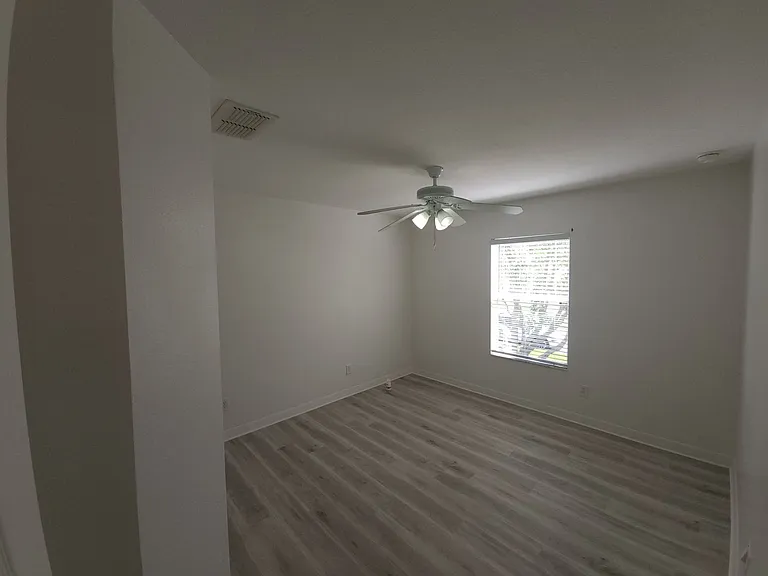 912 N Jacks Lake Rd — Photo 33