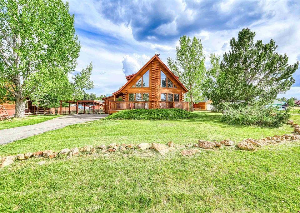 1st image of 260 Lakeside Drive