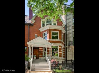 1404 N Astor St, Chicago, IL 60610
