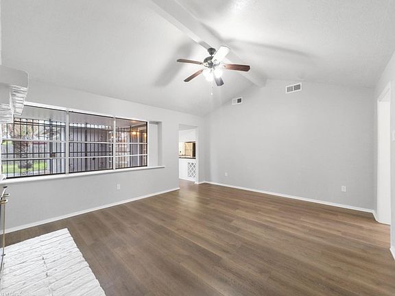 5th image of 9430 Claridge Dr