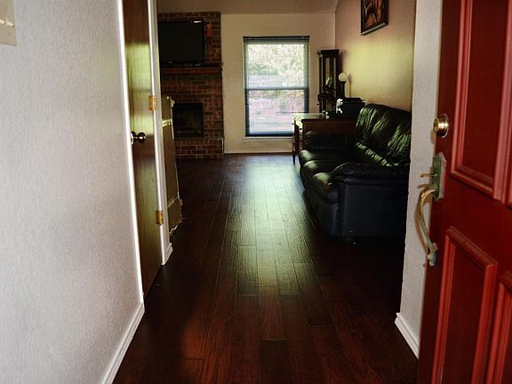 2nd image of 6925 Westcreek Dr