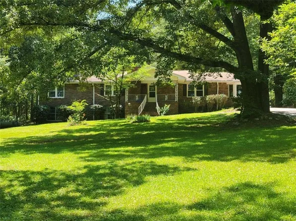 4965 Cascade Palmetto Hwy S, Fairburn, GA 30213
