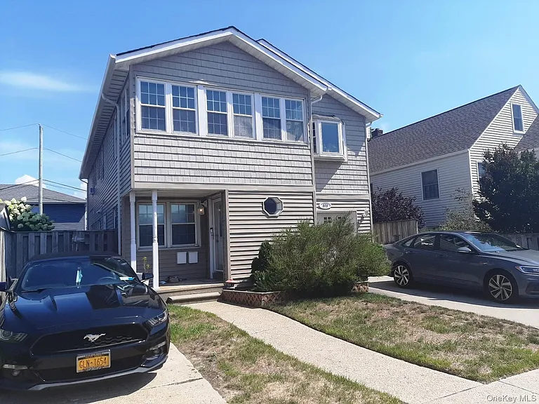 571 W Hudson St — Photo 5