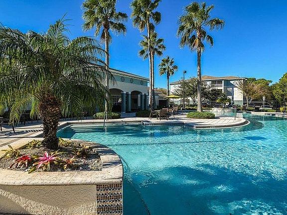 2nd image of 2903 Gandy Blvd N #2