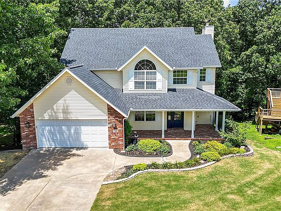 5th image of 504 Old Forge Dr