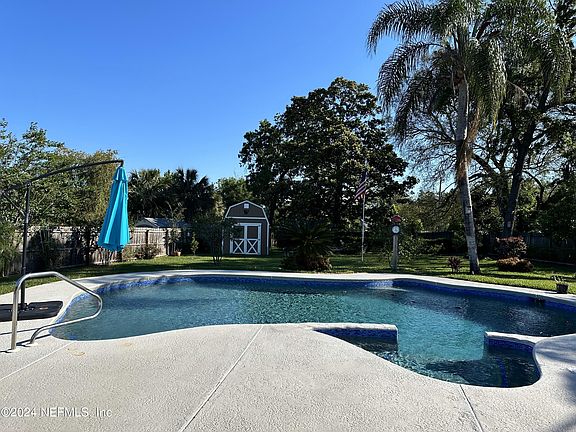 3rd image of 2643 BURWOOD Street