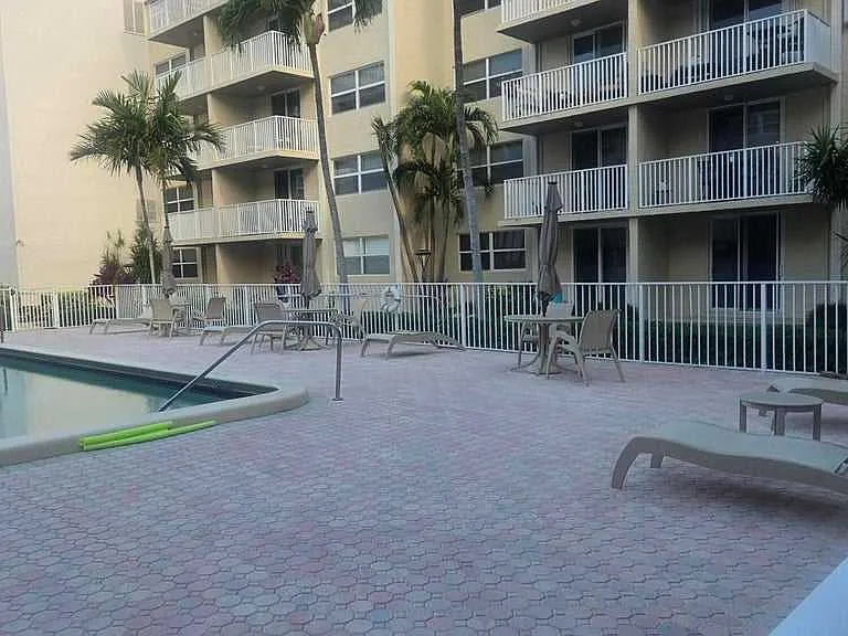 S Ocean Blvd — Photo 1
