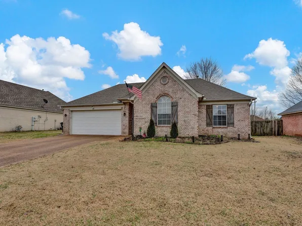 50 Spring Valley Dr, Oakland, TN 38060