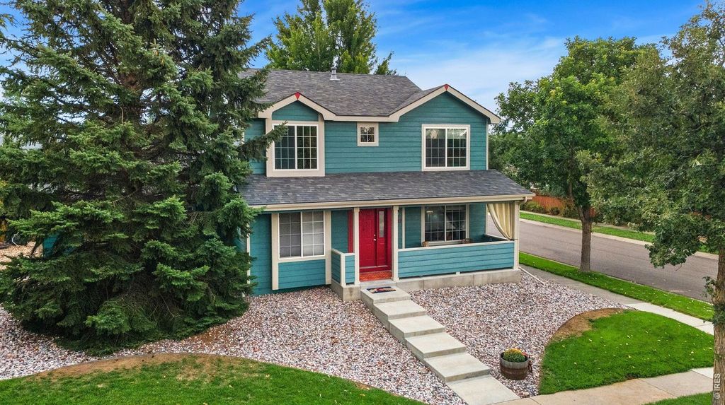 2702 Bianco Dr