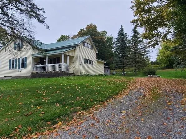 384 Huxtable Rd, West Winfield, NY 13491