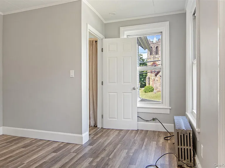 419 Valentine Ave #2 — Photo 17