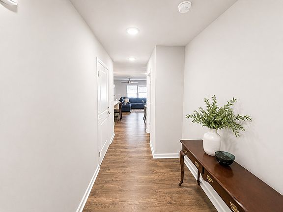 2nd image of 227 Stonyway Ln