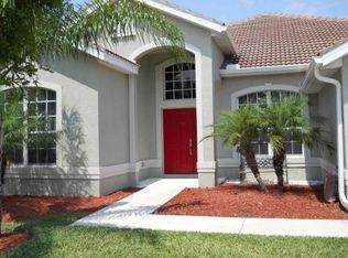 9706 Blue Stone Cir, Fort Myers, FL 33913