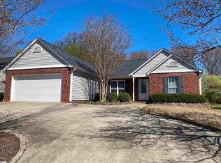 429 Riverside Chase Cir, Greer, SC 29650