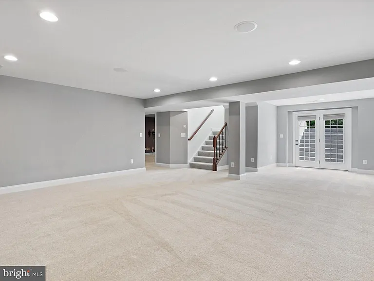 41595 Revival Dr — Photo 58