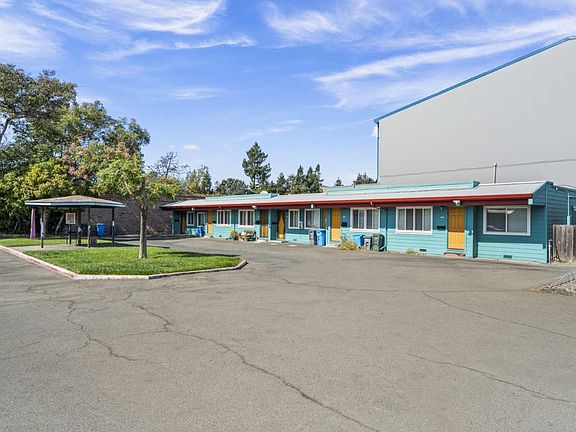 4th image of South Santarosa #A