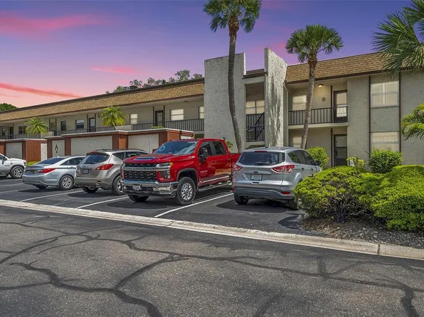 2750 E Bay Dr APT 15A, Largo, FL 33771