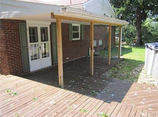 5th image of 129 College Park Dr