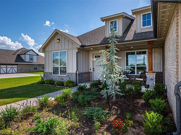 4th image of 4047 Black Rock Ln