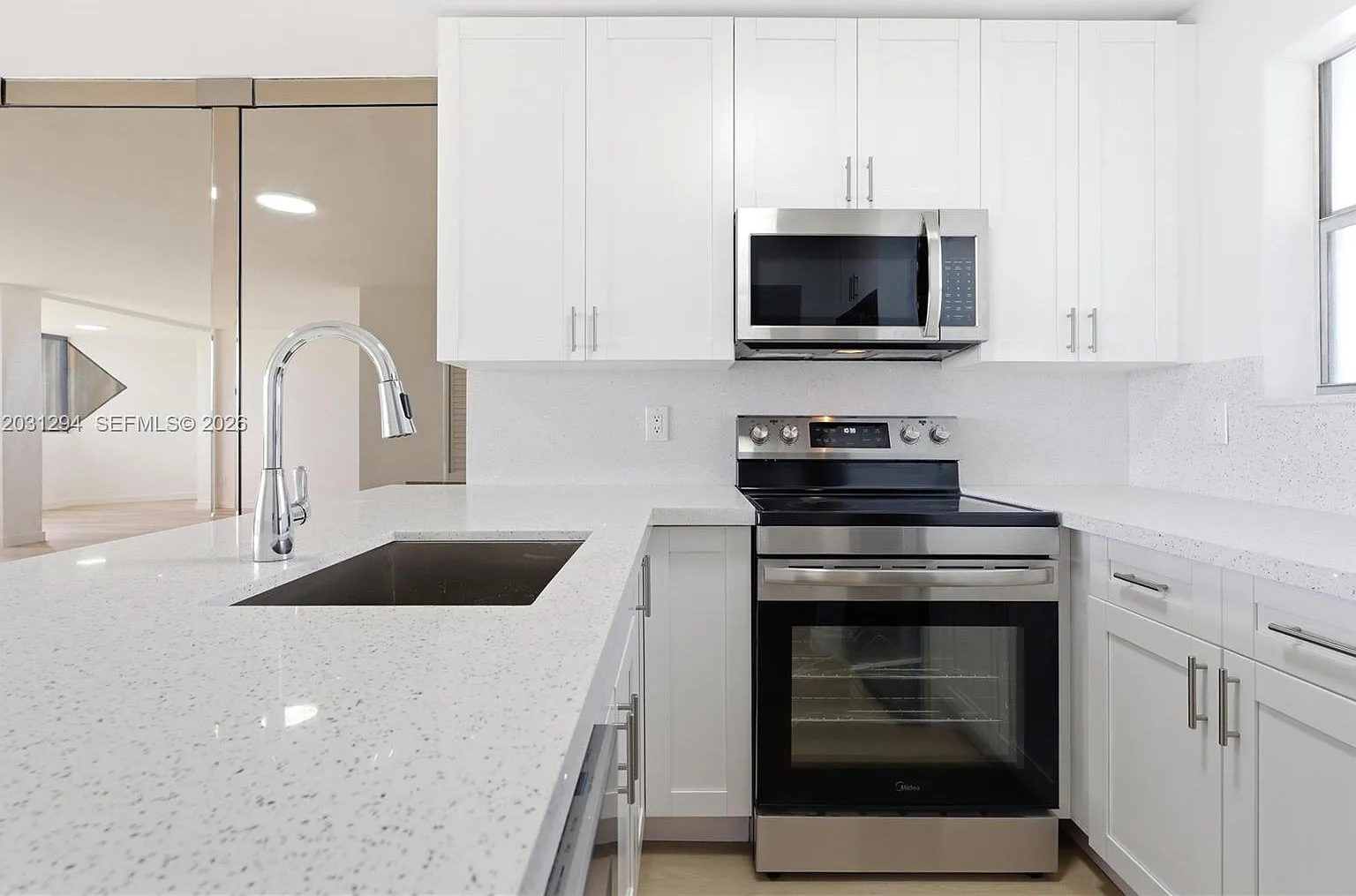 Coral Way Towers Condo — Photo 2