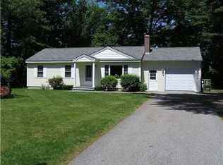 24 Raydon Rd, York, ME 03909