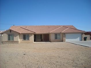 16499 Apple Valley Rd, Apple Valley, CA 92307