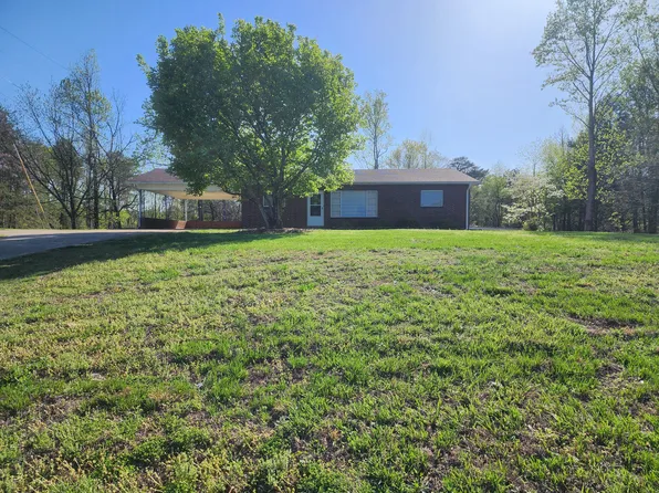 3659 Hickory Blvd, Hudson, NC 28638