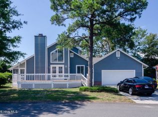 901 Seafarer Dr, Carolina Beach, NC 28428