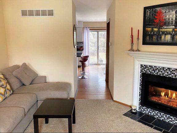 4th image of 8037 Wimbledon Dr
