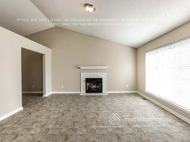4216 Sturbridge Dr — Photo 5